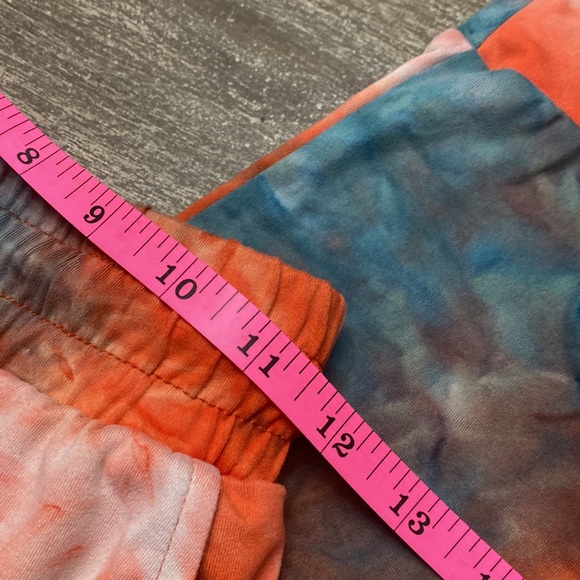 Jolie & Joy tie dye sweat pants with elastic waist - Picture 7 of 11